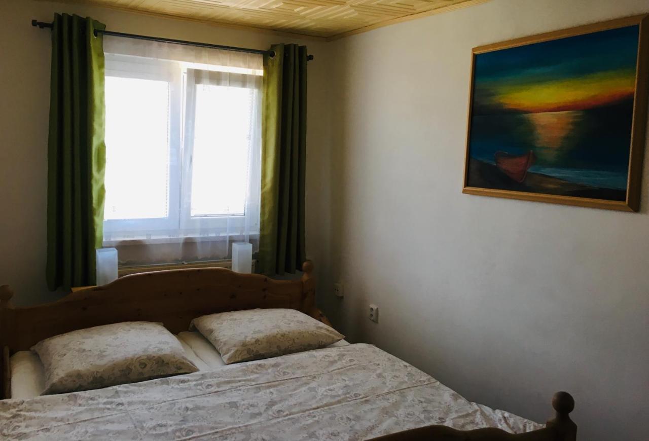 Ubytovani U Ropaku Horni Slavkov Luaran gambar